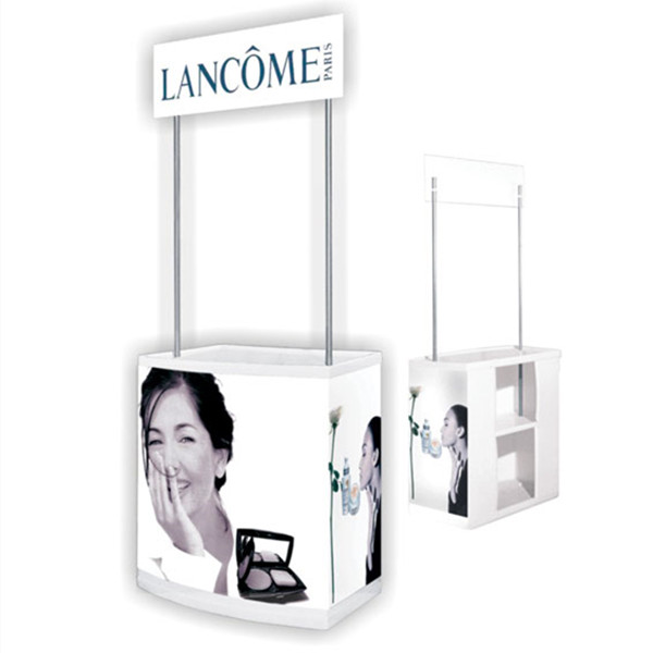 DEMO STAND RECTO